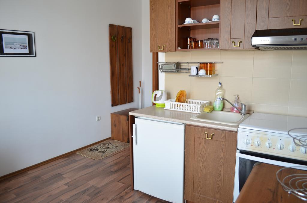 Art Apartments - Pomorie Esterno foto