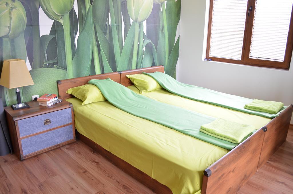 Art Apartments - Pomorie Esterno foto